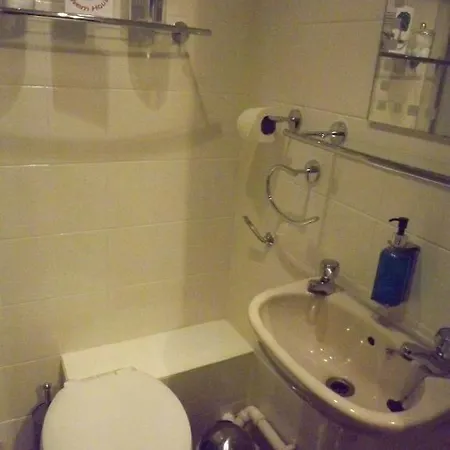Sylvern House 4*
