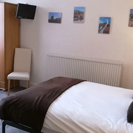 Sylvern House Σκάρμπορο