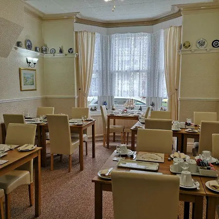Guest house Sylvern House Scarborough